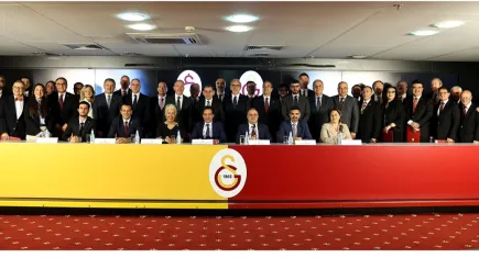 Galatasaray Yönetim Kurulu'nda istifa kararı!