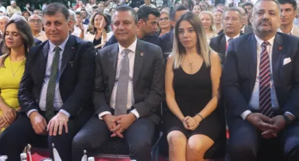 Dilruba protokol konuğu