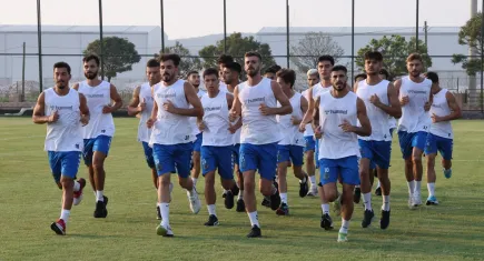 Menemen FK, evinde siftah peşinde