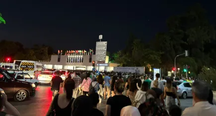 İzmirliler akın akın Semicenk konserine gidiyor!