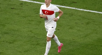 En iyi genç oyuncu ödülüne aday gösterildi!