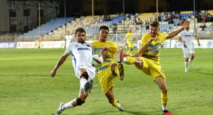 Menemen FK, 3'te 3 yaptı