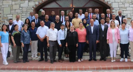 Aliağa'da mahalle muhtarları çözüm için toplanıyor