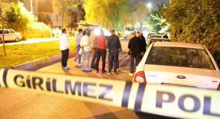 Aile dehşeti: Kocası karısını kayınpederi de damadını vurdu!