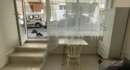 İzmir’de dükkandan bozma evler yine piyasada