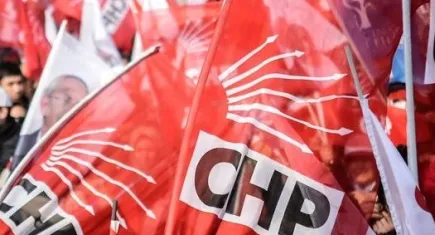 CHP İzmir Gençlik'te aday krizi 