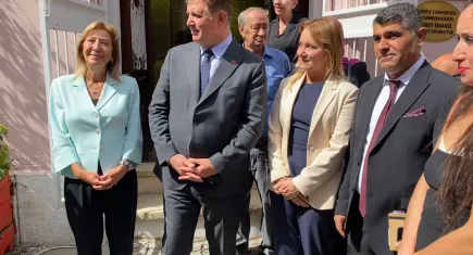 İsmet İnönü 140’ıncı doğum gününde İzmir’de saygıyla anıldı