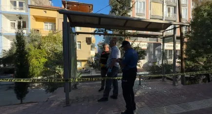 Otobüs beklerken av tüfeğinin hedefi oldu