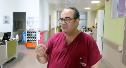 Zayıflama şilayetiyle doktora başvurdu: Midesinden çıkanlar şok etti