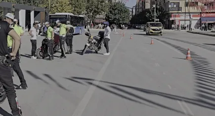 Elazığ'da ehliyetsiz sürücülere ceza kesildi