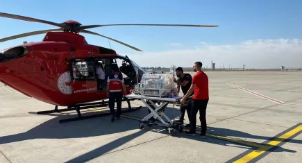 Batman’da ambulans 18 günlük bebek için havalandı