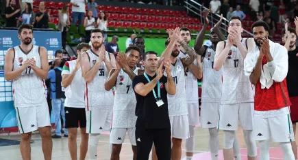 Karşıyaka Türkiye Sigorta Basketbol Süper Ligi'nde ilk galibiyetini aldı