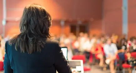 Çiğli’de kadınların sesi kendini ifade etme semineri ile yükselecek