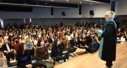 Prof. Dr. Atasoy: Madde bağımlılığının önlenmesinde iletişim kritik bir rol oynuyor
