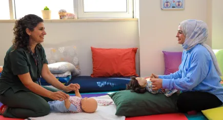 Gebe Okulu ile annelerin korkuları geride kalıyor