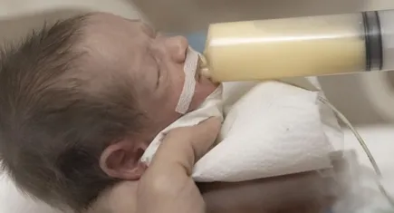 Türk Neonatoloji Derneği: İşlerini hakkıyla yapan sağlık çalışanları, yanlış algılardan zarar görmemelidir