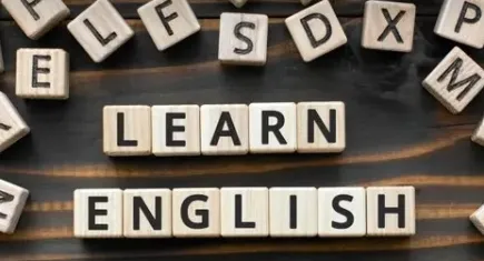 İngilizce öğrenmek isteyenlere İKSF’den gramer eğitimi