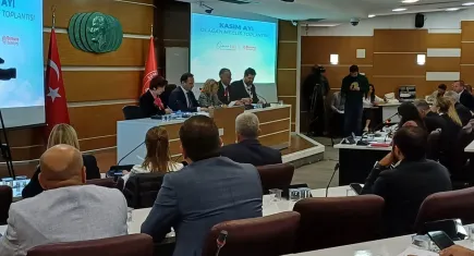 Bornova Belediye Meclisi’nde kayyum konuşuldu