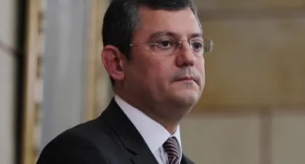 CHP lideri Özel’den Ahmet Türk’e ziyaret: Başkanın kim olduğuna Mardinliler karar verir