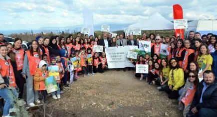 Organ Bağışı Haftası'nda 'Her Fidan Ormana, Her Organ Hayata Dönüşsün' projesiyle fidan dikimi yapıldı