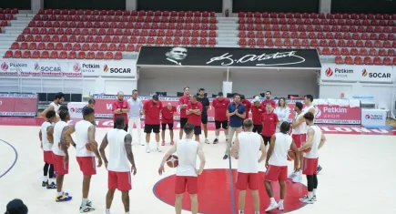 Aliağa Petkimspor, dış sahada 2 kez galip, 1 kez ise mağlup oldu