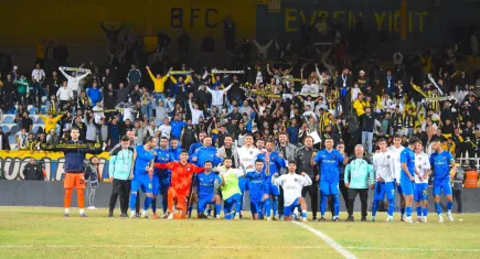Bucaspor 1928, iç sahada zirveye yerleşti