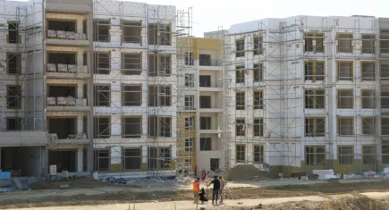 Adana’daki deprem konutları 2025’te teslim edilecek