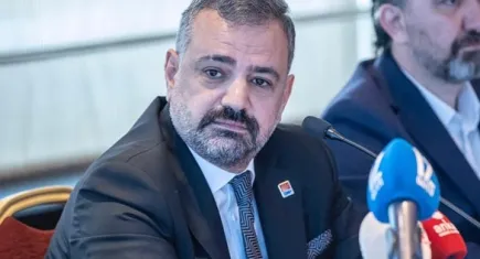 Aslanoğlu’ndan Zengin’e sert tepki: Kibirlerinden halkın acısını görmüyorlar!