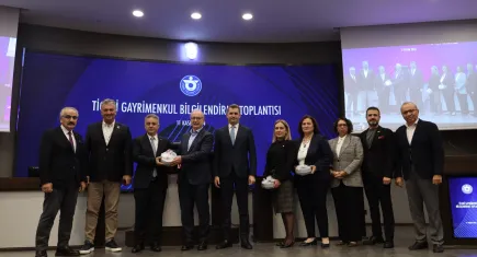Gayrimenkul sektörü temsilcileri, İzmir Ticaret Odası'nda buluştu