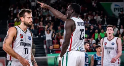 Karşıyaka evinde Yalovaspor'u ağırlıyor