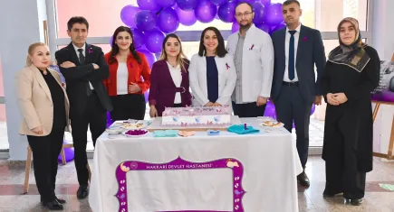Hakkari Devlet Hastanesi'nde 17 Kasım Dünya Prematüre Günü etkinliği düzenlendi