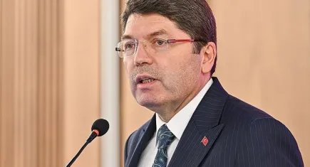 Bakan Tunç'tan bütçe görüşmelerinde yaşananlara sert tepki!
