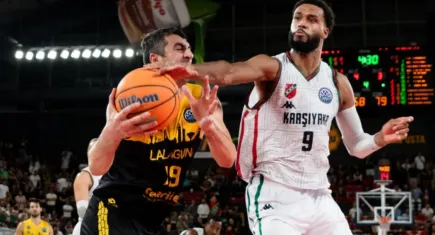 Karşıyaka'da James Webb savunmada göz kamaştırıyor