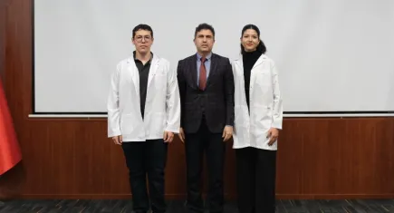 Kütahya'da diş hekimi adayları beyaz önlüklerini giydi