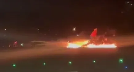 Ulaştırma ve Altyapı Bakanlığı yangın çıkan Rus uçağı ile ilgili açıklama yaptı