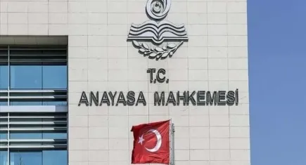 AYM'nin mali denetim kararı sonrası 5 siyasi parti hakkında suç duyurusu