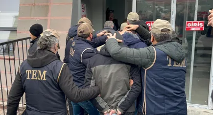 8 ildeki PKK/KCK operasyonu