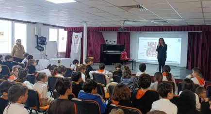 Urla’da öğrenciler ve öğretmenler doğal afetler konusunda bilinçlendirildi