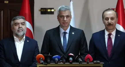 Memişoğlu'ndan sağlık hizmetleriyle ilgili değerlendirme!