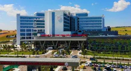 Tekirdağ Şehir Hastanesinde kapalı kalça artroskopisi ameliyatı yapıldı