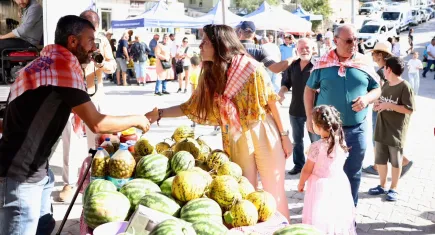 Başkan Denizli, Çeşmeli esnafla bir araya gelecek