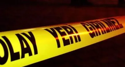 İzmir'de kanlı gece: Arkadaşlar arasında bıçaklı kavga!