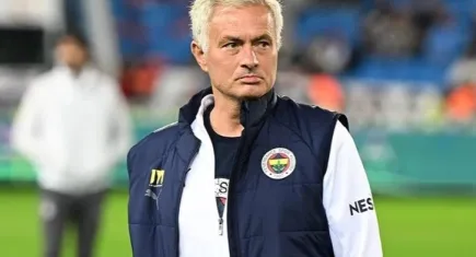 Mourinho’dan Becao açıklaması: Sezonu kapattı