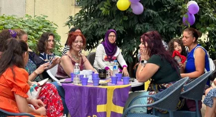 Mor Dayanışma: Kadınlara ayrılan günlük bütçe 0,38 kuruş, marketten aldığımız süt 45 TL