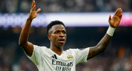 2024 FIFA’da Vinicius Junior en iyi erkek futbolcu seçildi