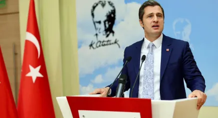 Yücel'den ücretli öğretmenlerin mağduriyetine sert tepki