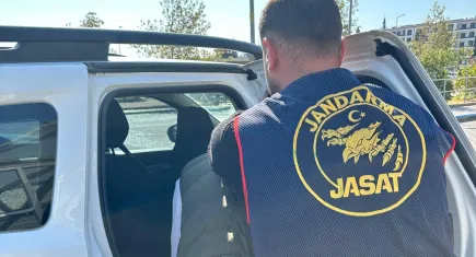 İzmir'de 'Daltonlar' çetesine operasyon