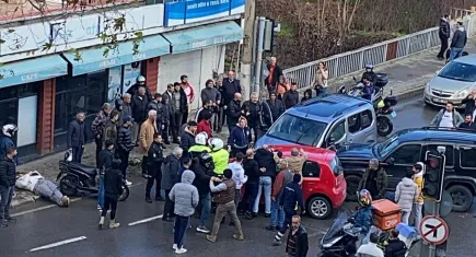 İzmir haber: Konak'ta 4 araç birbirine girdi