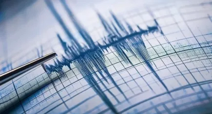 Ege Denizi'nde korkutan deprem