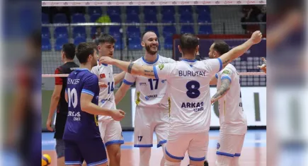 Arkas Spor, 3'te 3 yaptı
